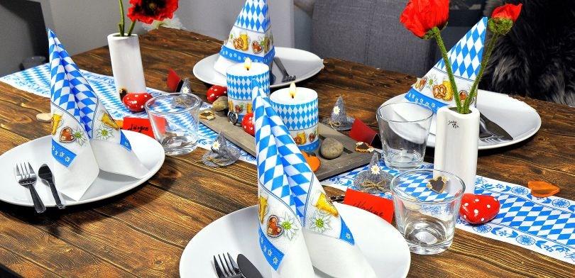 Tischdekoration-Oktoberfest_bayrisch-mit-servietten